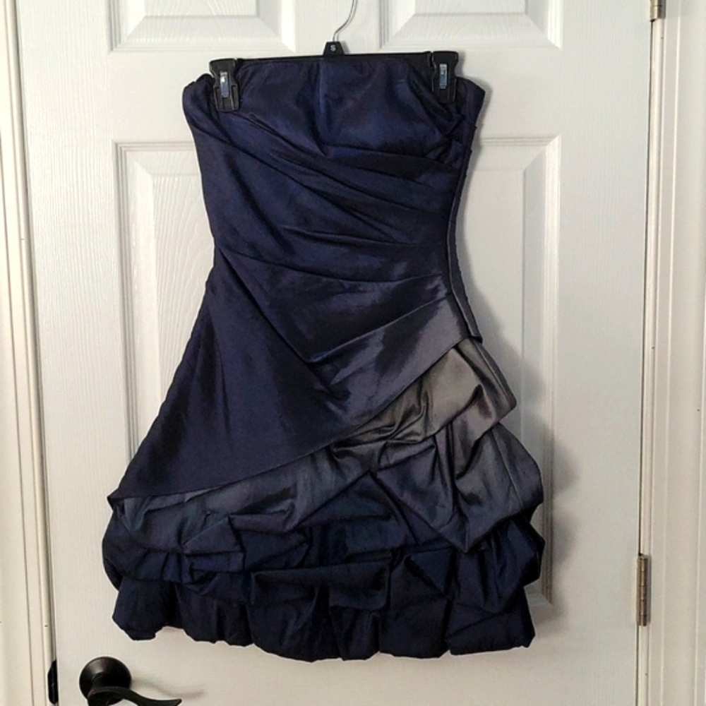 Jump Strapless Semi-Formal Evening Dress - Size 3/4